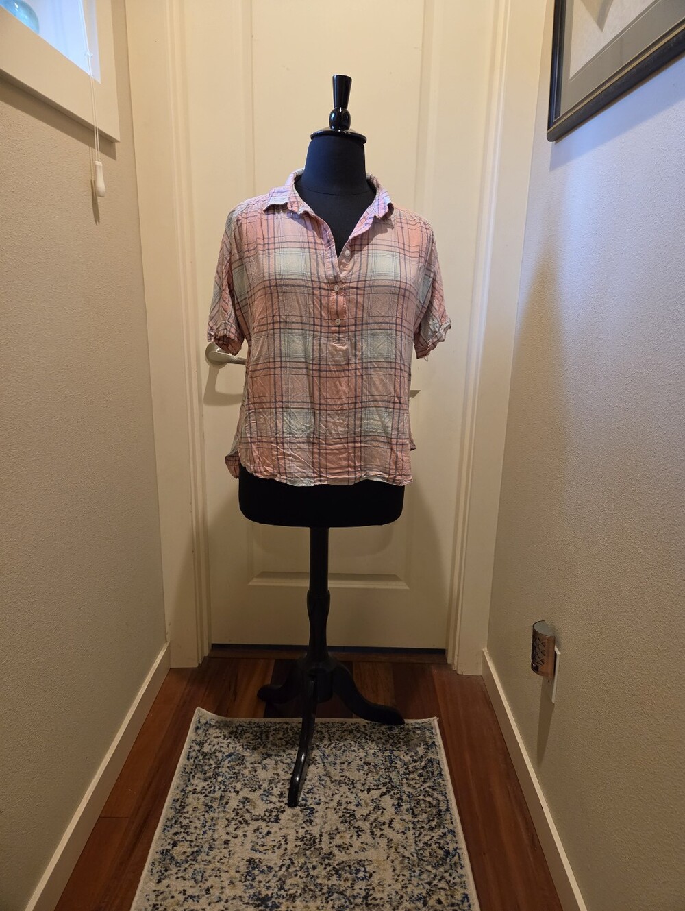 Ava & Viv Women's Pink Plaid Button-Down Shirt - Casual Short Sleeve